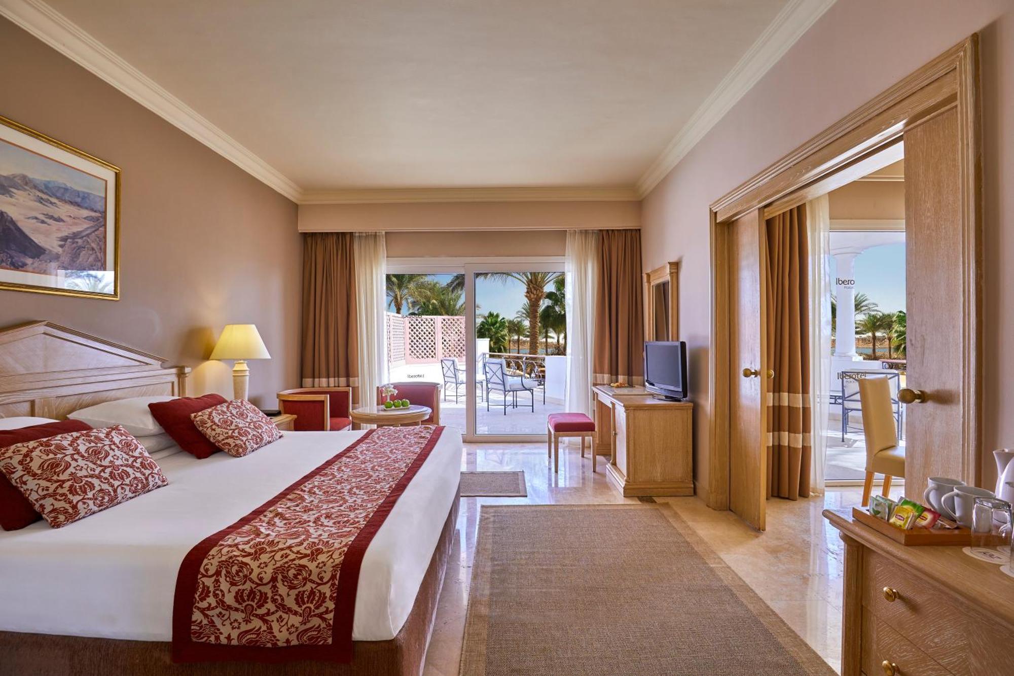 Iberotel Palace - Adults Friendly 16 Years Plus Šarm aš-Šajch Exteriér fotografie A room at the Hilton Sharm El Sheikh Resort
